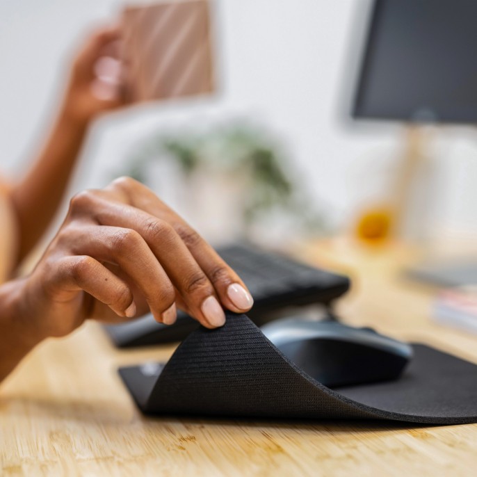 mousepad_trust_m_con_superficie_optimizada_y_base_antideslizante_negro - Imagen 5