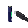 pilas_aaa_recargables_usb_c_trust_con_luz_led_2_pack - Miniatura 2