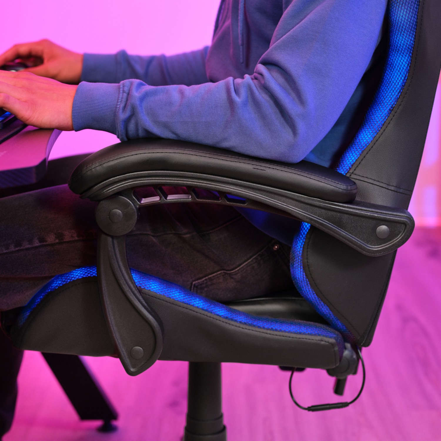 silla_gamer_trust_roniq_gxt704_rgb - Imagen completa 9