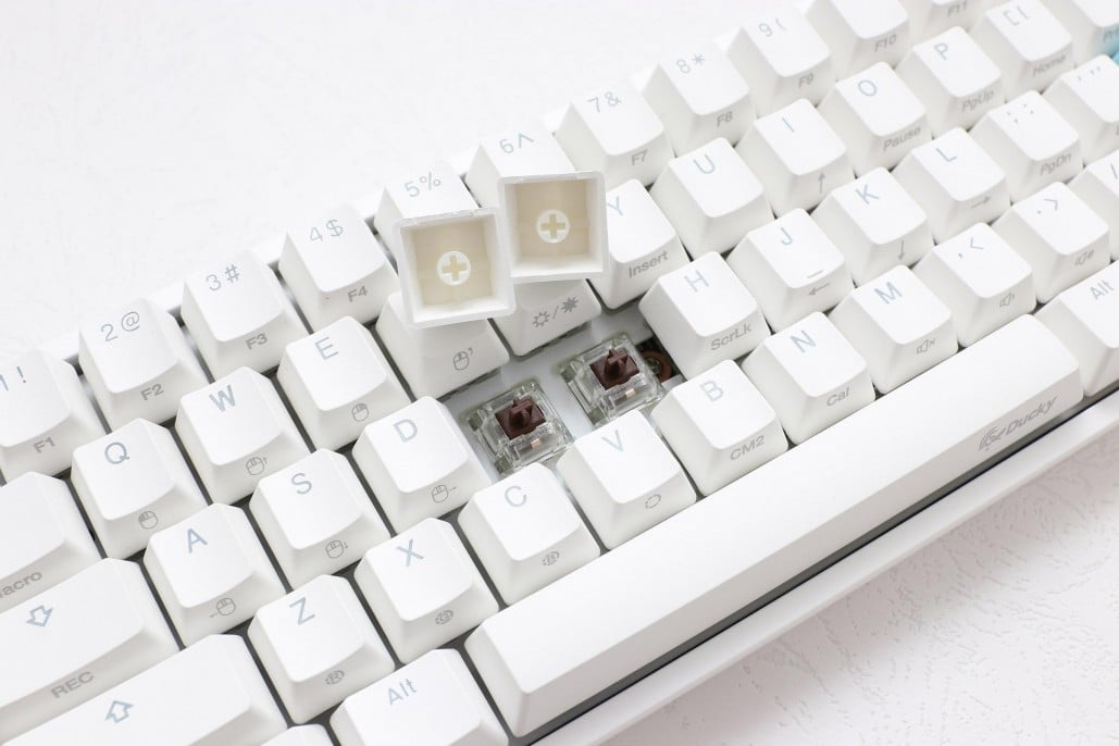 teclado_gamer_ducky_one_2_mini_pure_white_rgb_cherry_brown_rgb_double_shot_pbt_mecanico - Imagen 6