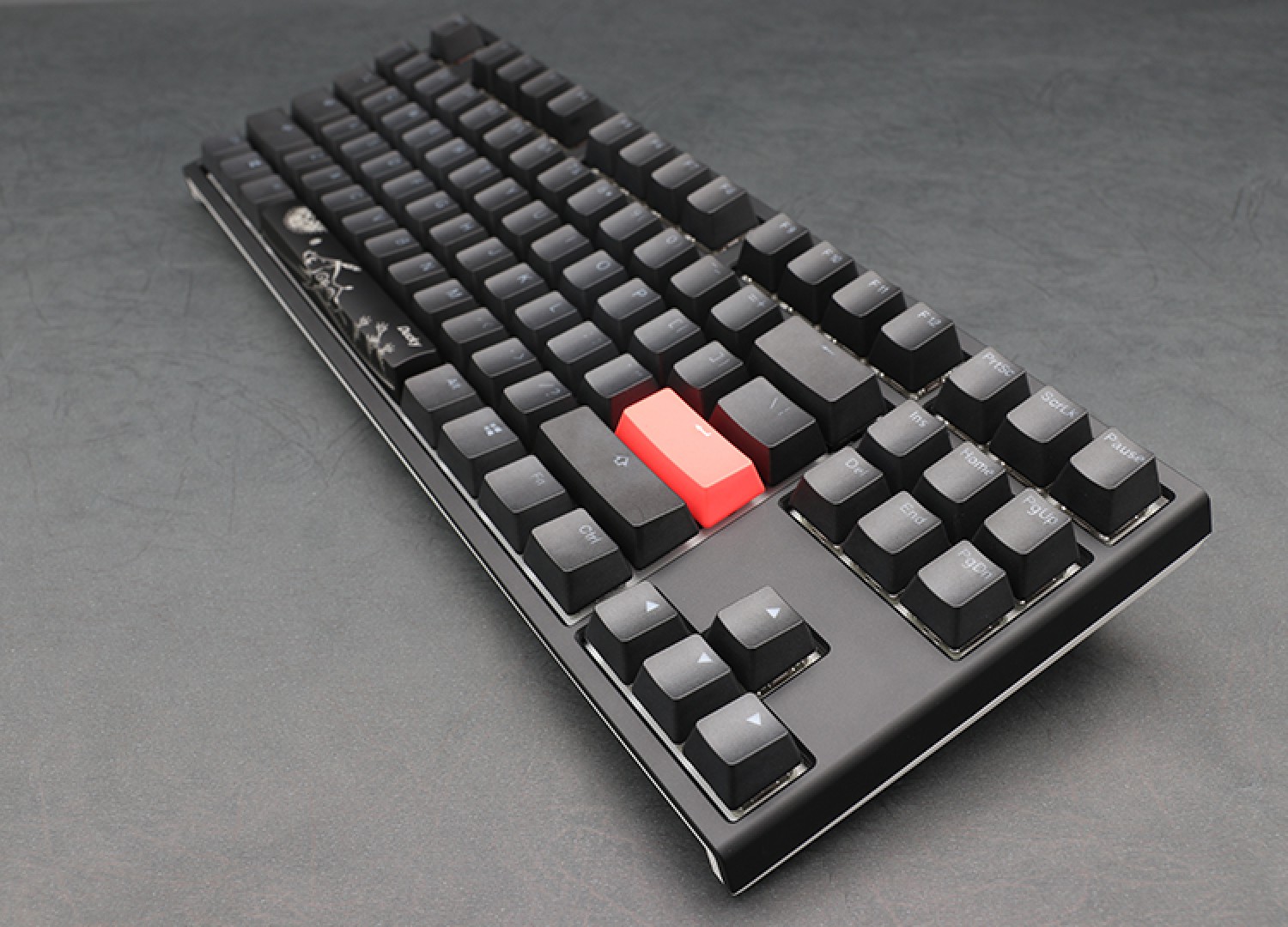 teclado_gamer_ducky_one_2_rgb_tkl_kailh_box_red_switch_double_shot_pbt_mecanico - Imagen completa 6